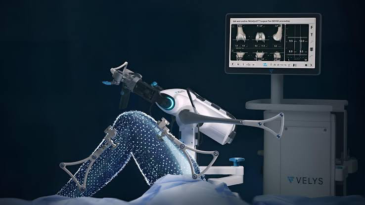 Dr. L. Tomar — precision surgery, guided by decades of experience.